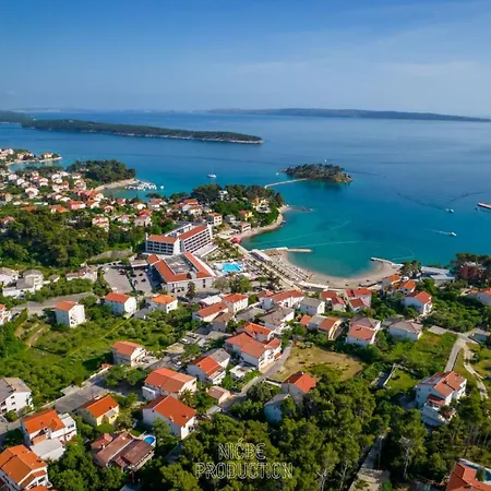 Apartament Luka *
