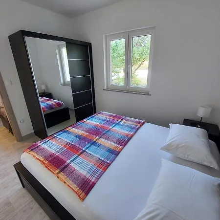 Apartments Luka * Rab Town