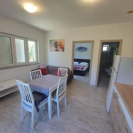 Apartments Luka Rab Town